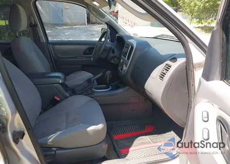 2006 Ford Escape Xlt/Xlt Sport from USA, damaged, VIN 1FMYU93106KA12173